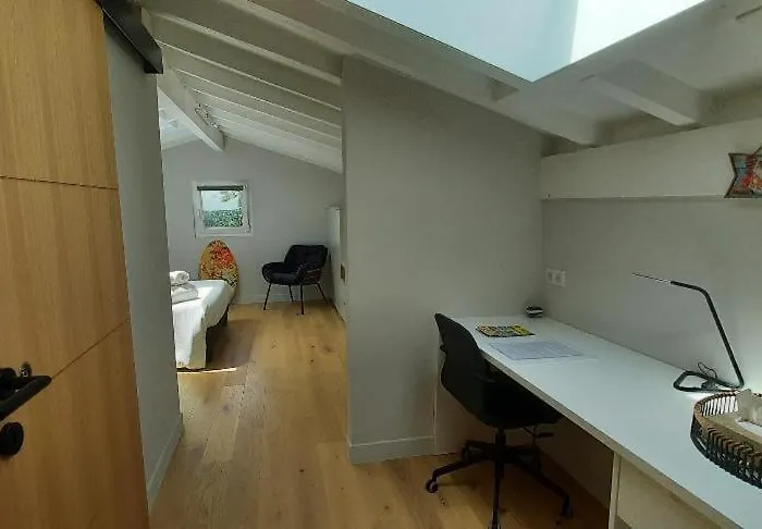 D'hotes Avec Piscine Dans Maison Basque Avec Petits-dejeuners * Ascain